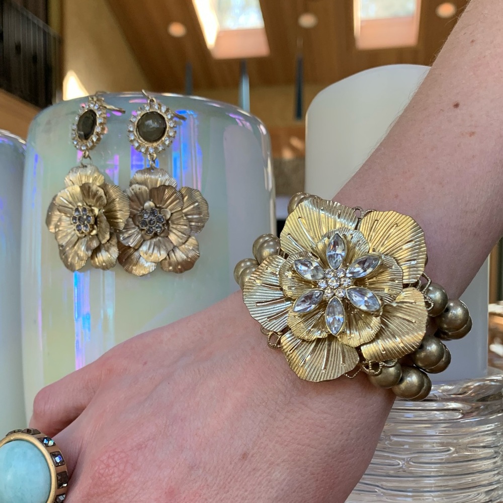 3 piece jewelry set - Gold Flower Dressy Set